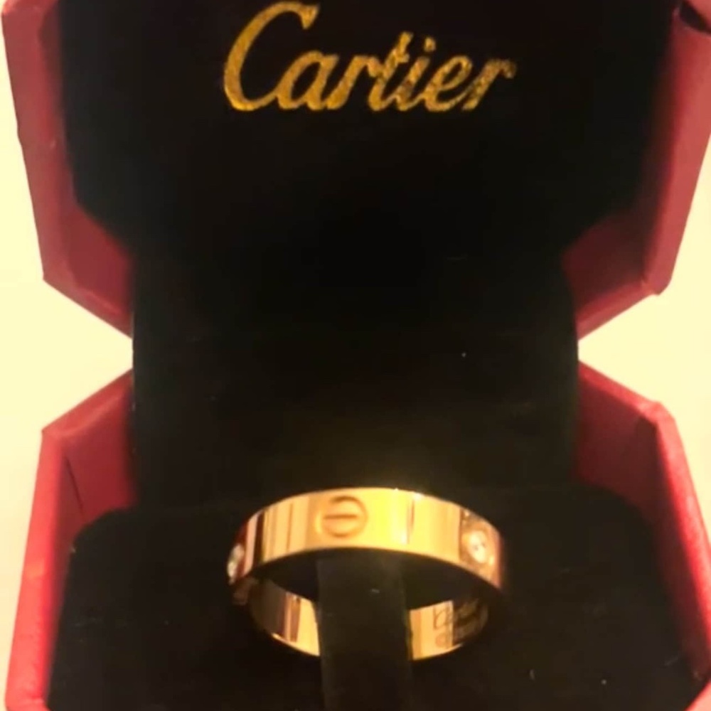 Stunning Love Ring